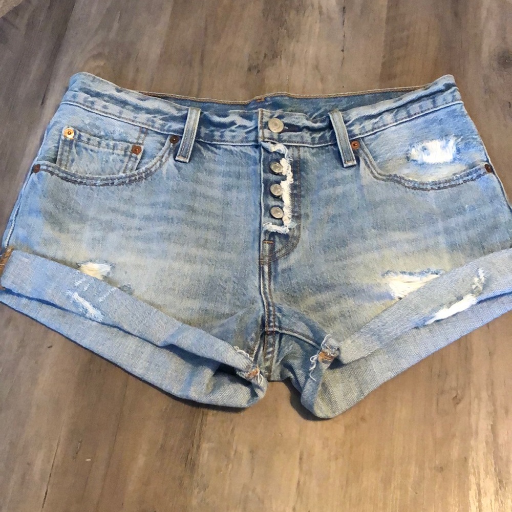 Levi Strauss & Co Denim Short Jeans. Size 27